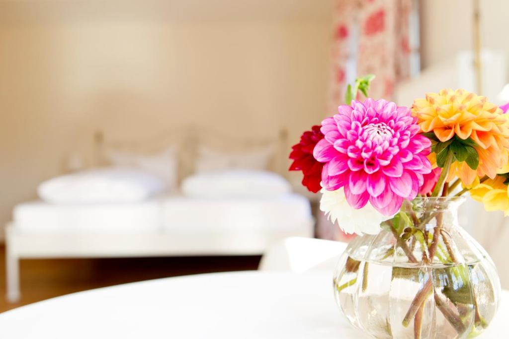 Landhaus Marinella Hotel Garni Bad Wiessee Bilik gambar